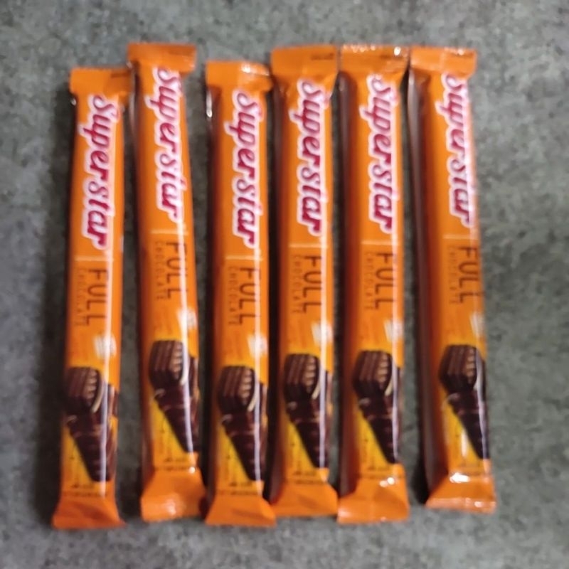 

Wafer coklat superstar isi 6pcs Superstar triple