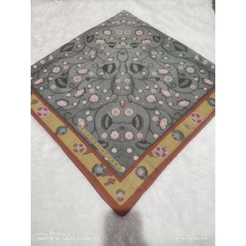 pelangi asmara scarf preloved