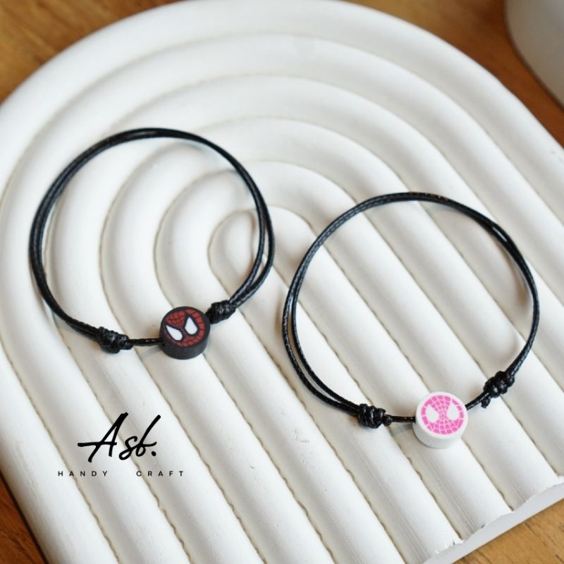 WRSR27 Sepasang (2pcs) Gelang Couple Spiderman Sepasang Gelang Couple Hitam Putih Rd ps3