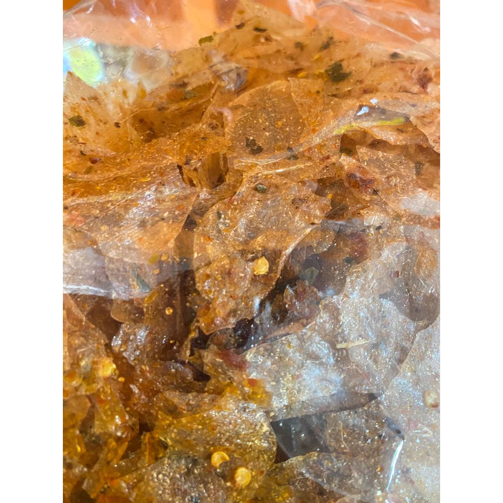 

keripik kaca kemasan 250 gram / keripik kaca pedas daun jeruk bumbu melimpah
