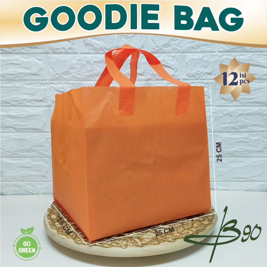 

Spunbond Goodie Bag 25x25x25 cm Goodie Bag Alas Box Goodie Bag Box Tas Souvenir, Tas Belanja isi 12pcs