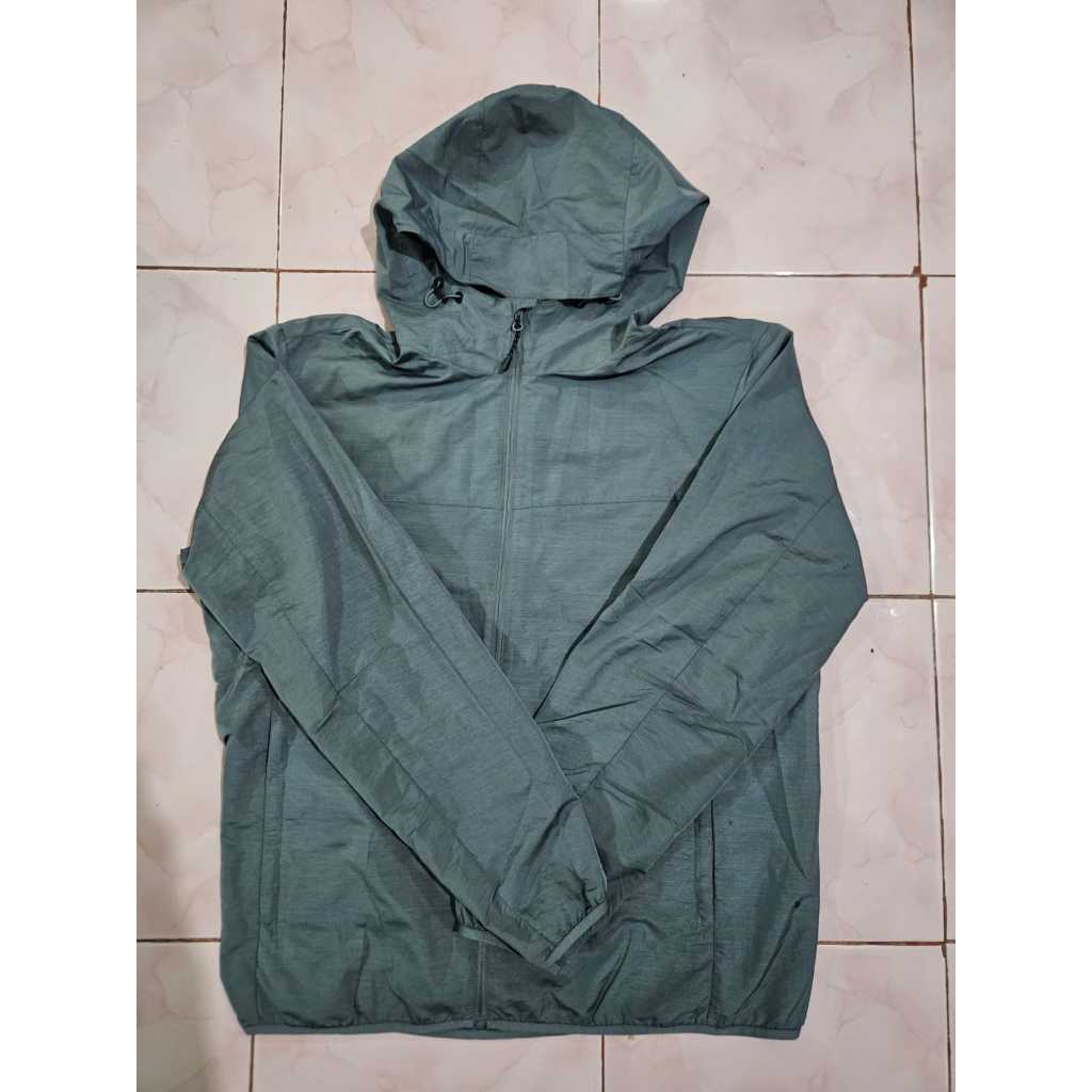 jaket uniklo pocketable second