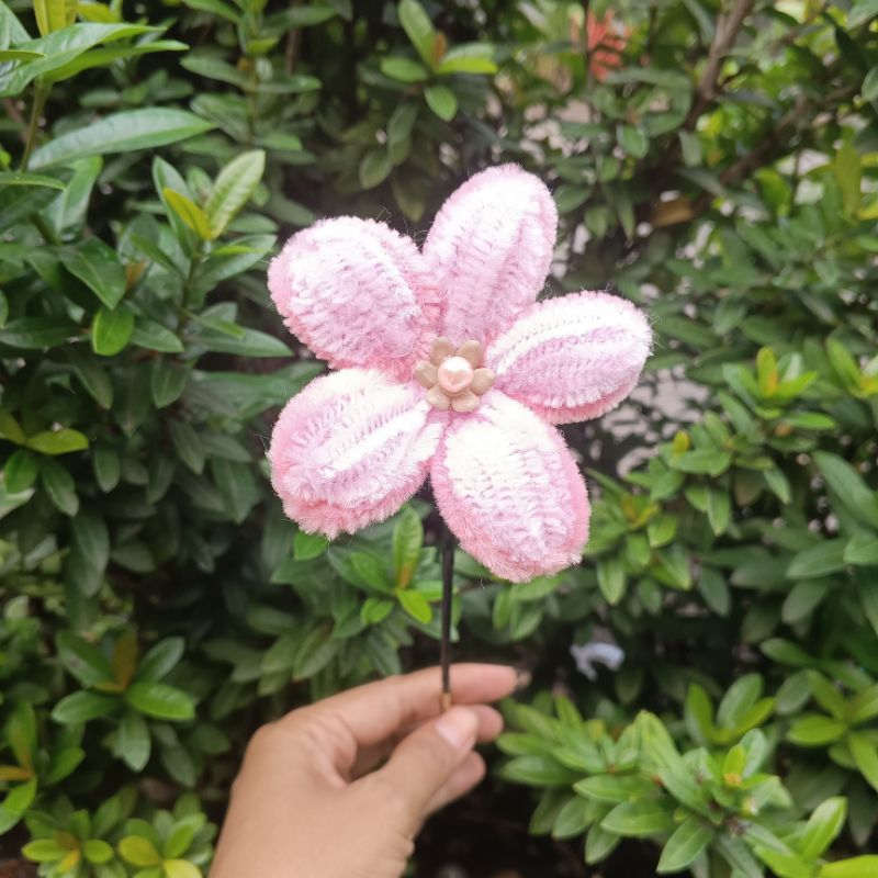 

bunga kawat bulu 8cm