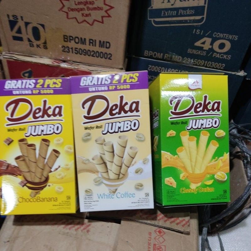 

Deka wafer roll jumbo rasa cheesy durian