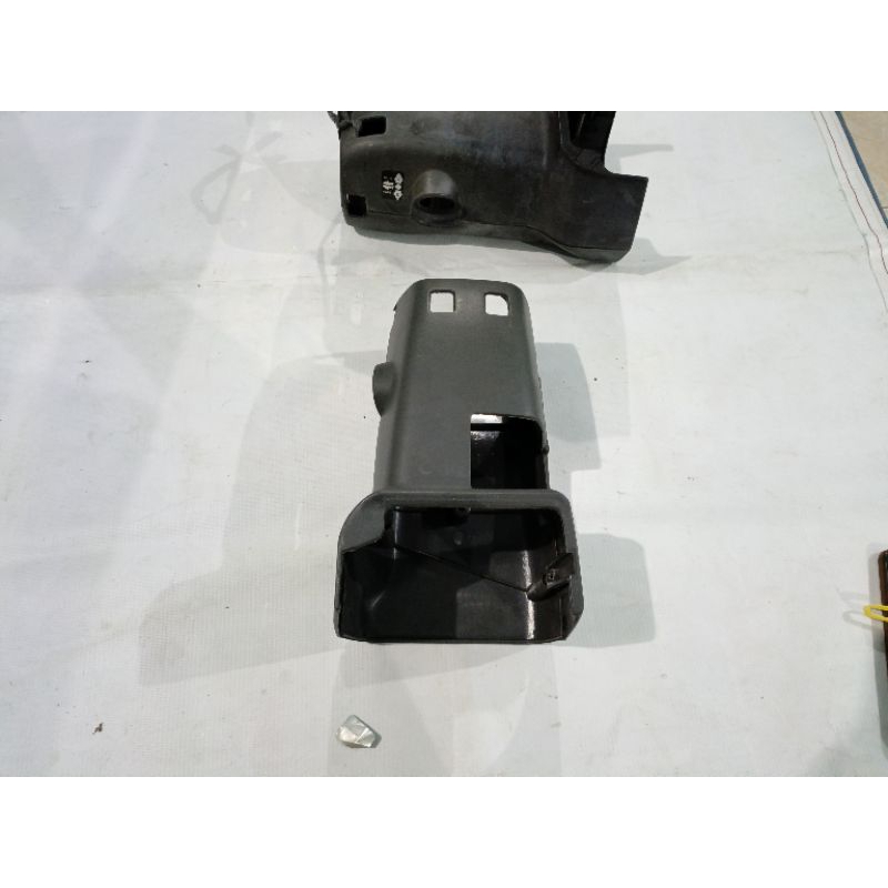 Cover bawah stir Mitsubishi L300 original seken copotan