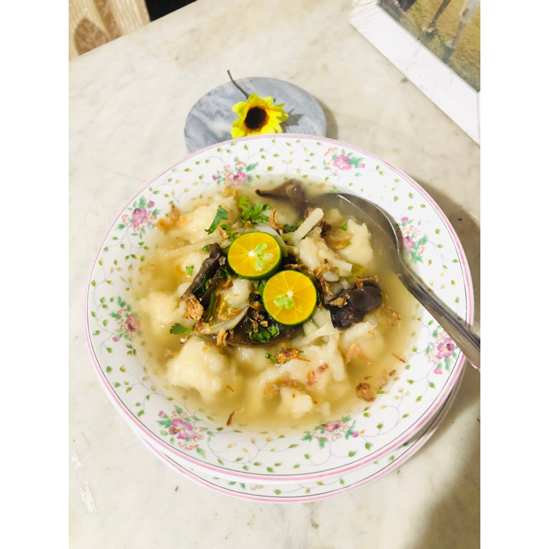

tekwan ikan khas palembang enak ekonomis