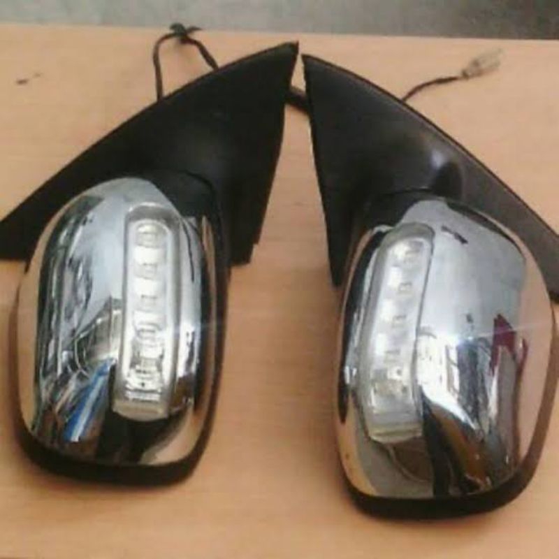 spion mobil Avanza lama 2010-2016