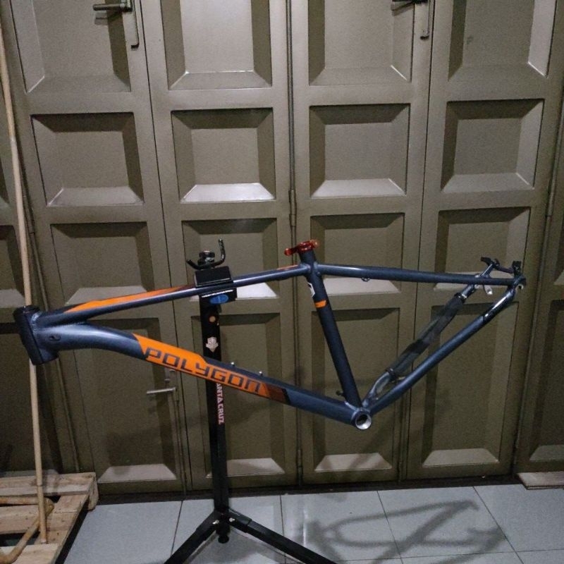 Frame polygon xtrada 6 27,5 size S