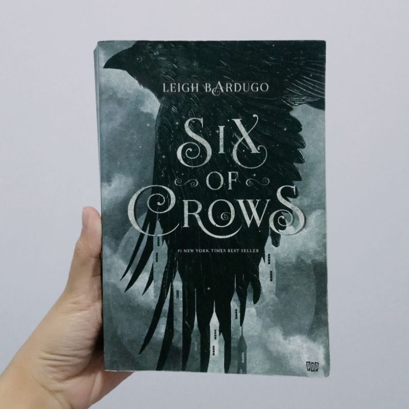 (PRELOVED) SIX OF CROWS