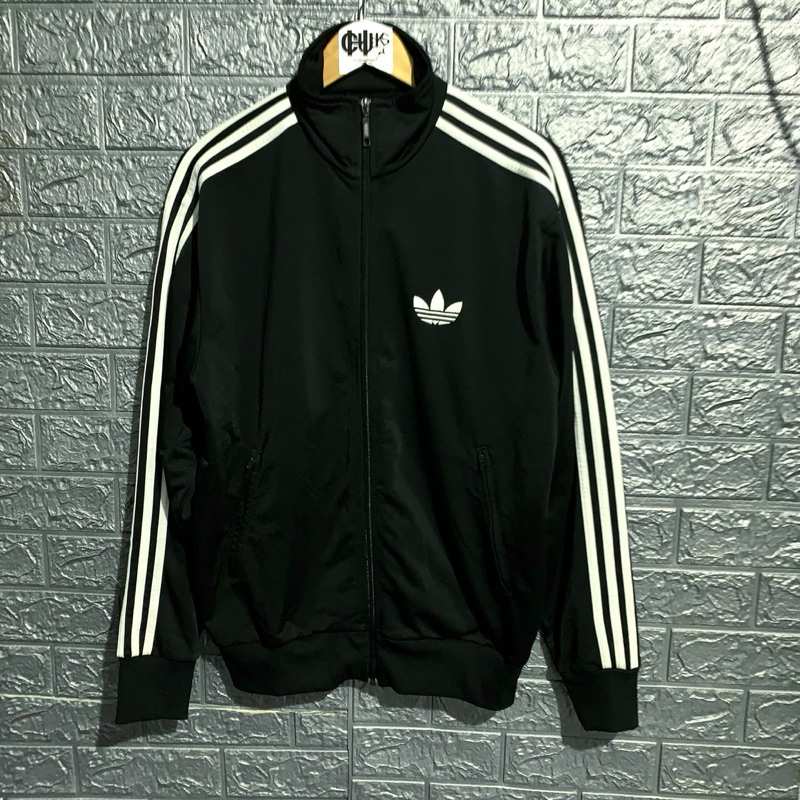 jaket tracktop adidas europa black white running joging lari