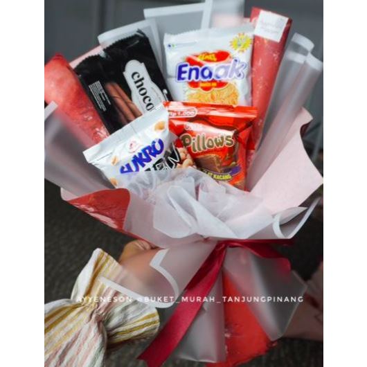 Buket Snack Kertas Merah Putih