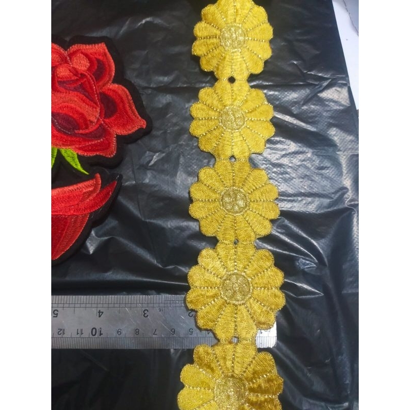 Renda bordir melati warna gold lebar 5cm panjang 5 yard harga per 90cm 12000