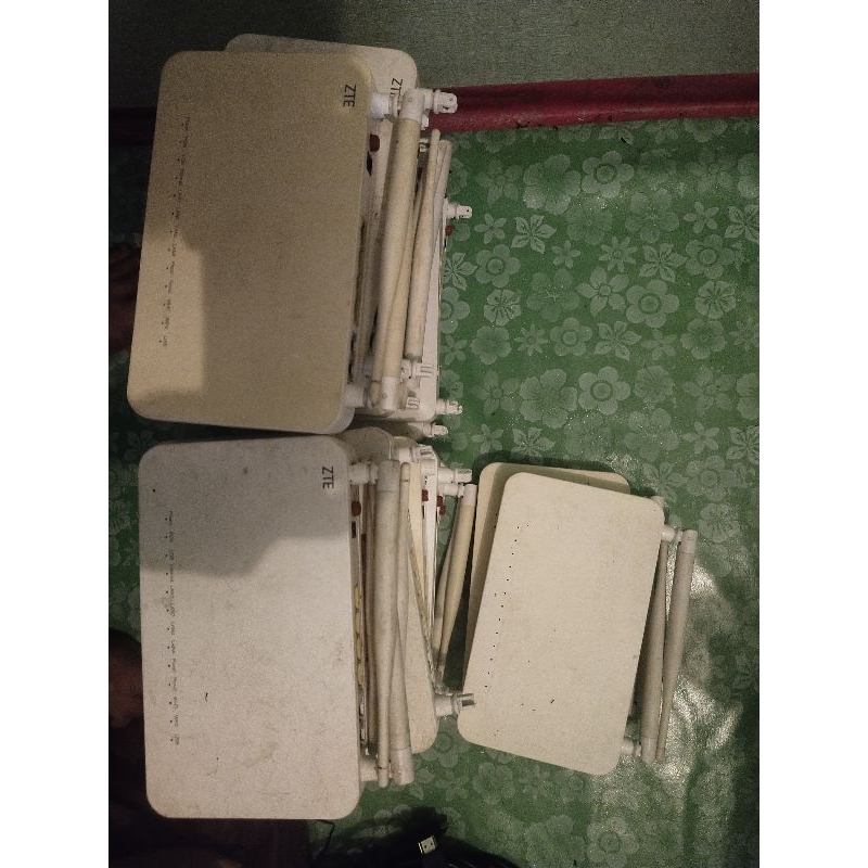 ZTE f609 V3 dan ZTE f670l kondisi rusak