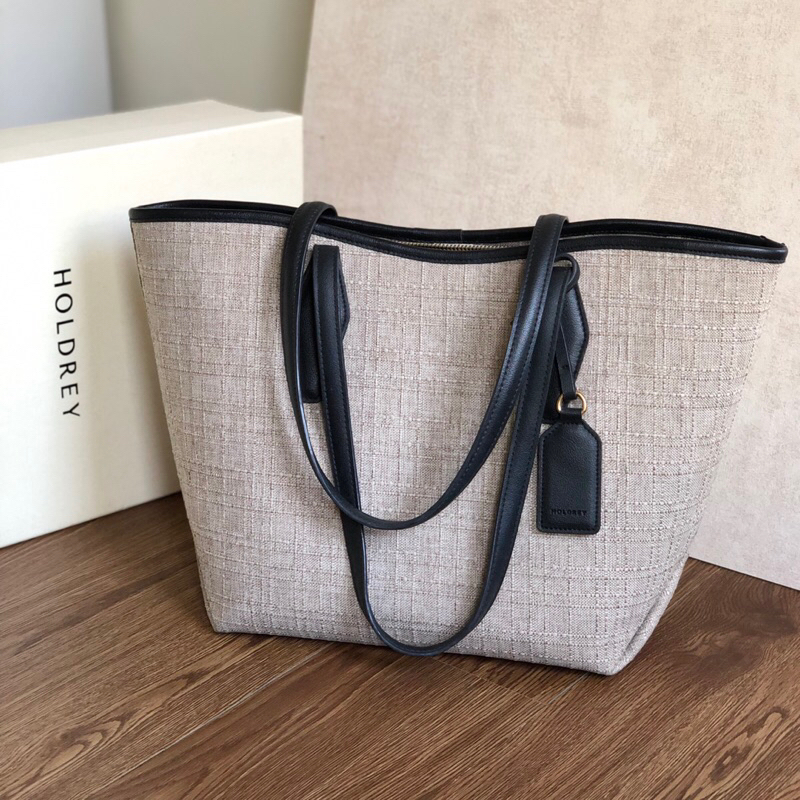 HOLDREY - Gia Tote Bag (LARGE) PRELOVED