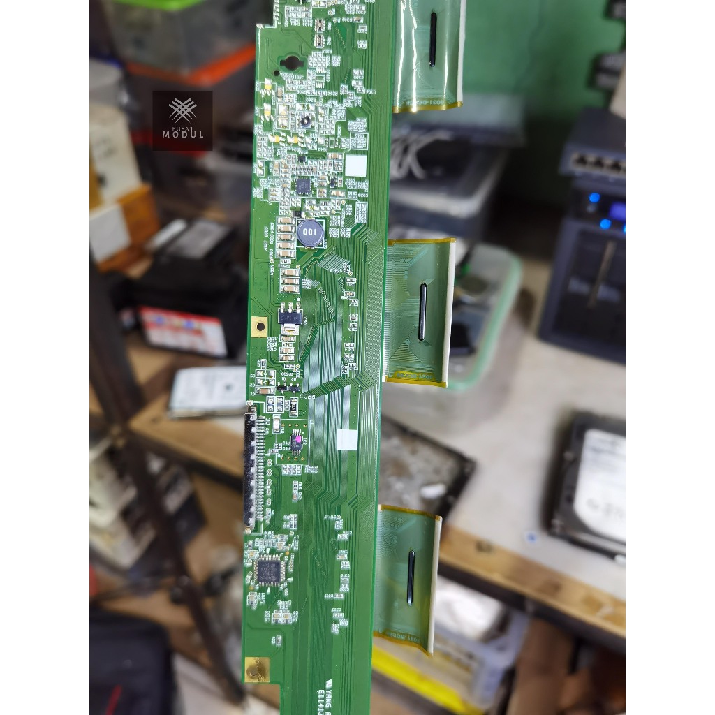 TCON CHUNGHWA CLAA216WA01 / ic HX8861-A / ic AAT1177 / TIKON CHUNGHWA CLAA216WA01