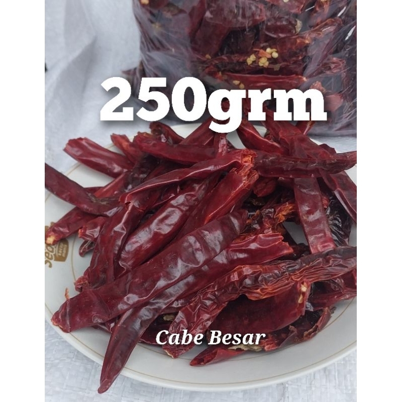 

Cabe Merah Besar Kering Tidak Pedas berkualitas 250grm