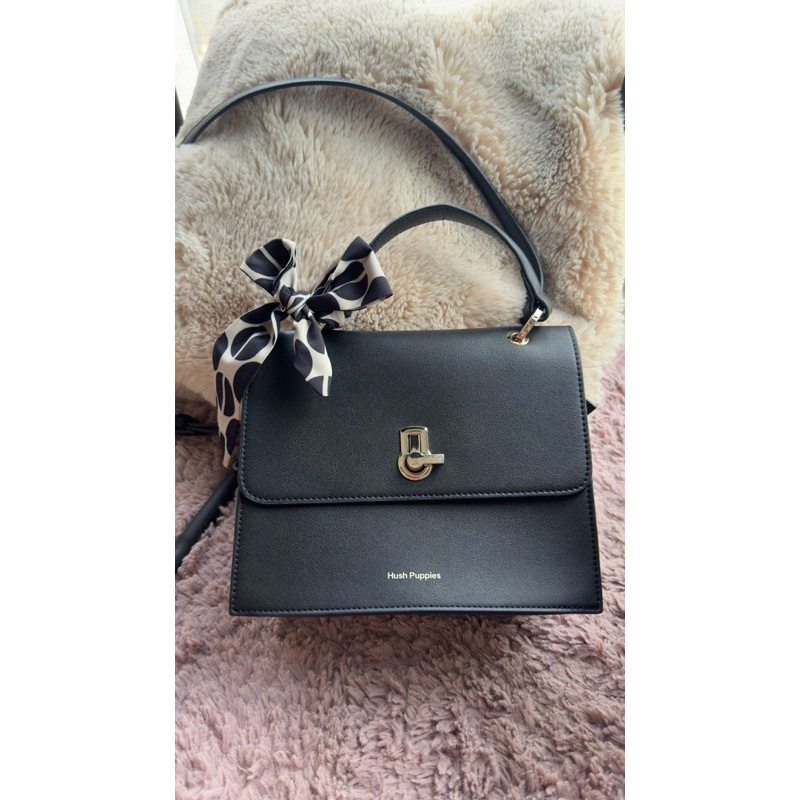 tas sling bag hush puppies original preloved