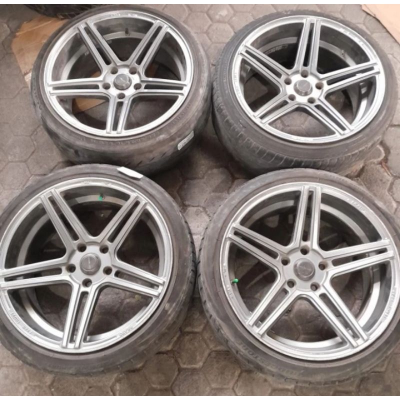 Velg Mobil Racing Bekas Untuk Innova Velg R18 Modelart R18X9 H5X114,3 ET25 Paket Ban 225 45 18