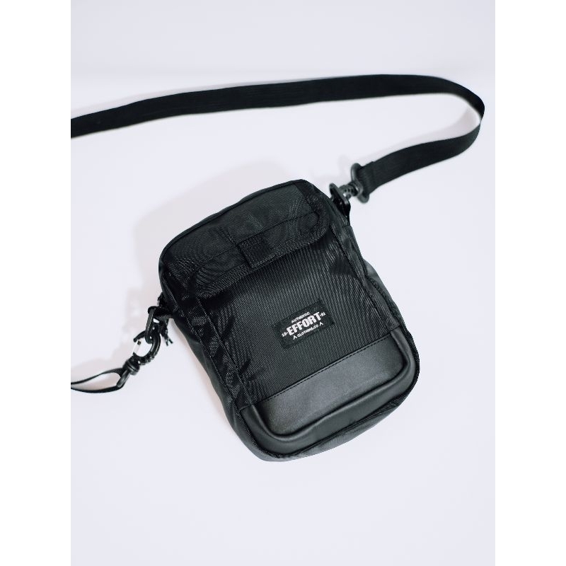 tas slempang pria effort