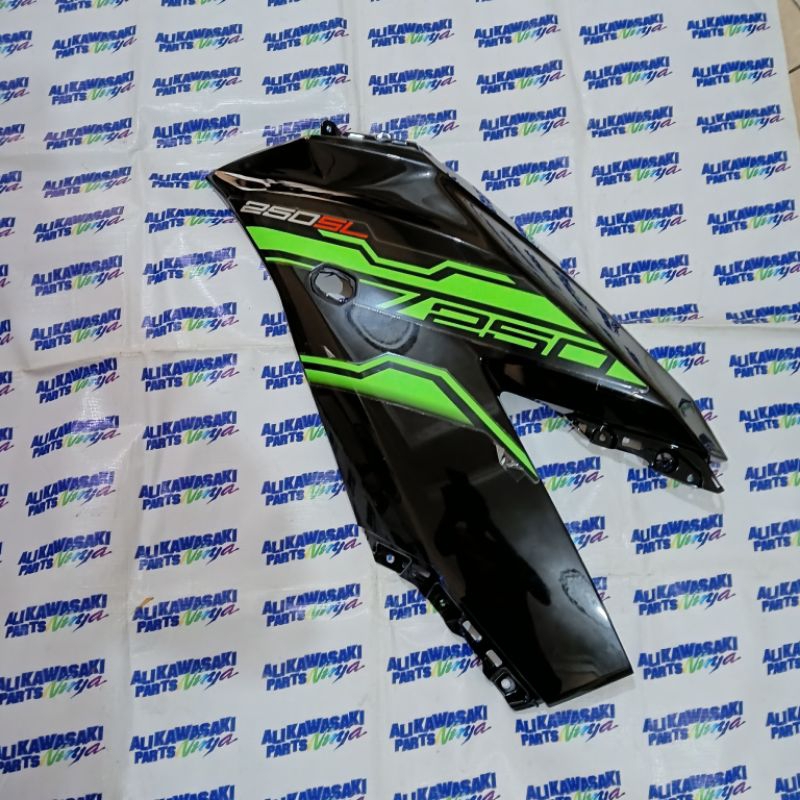 FERING/FAIRING NINJA RR MONO Z250 SL HITAM LIST HIJAU ORIGINAL
