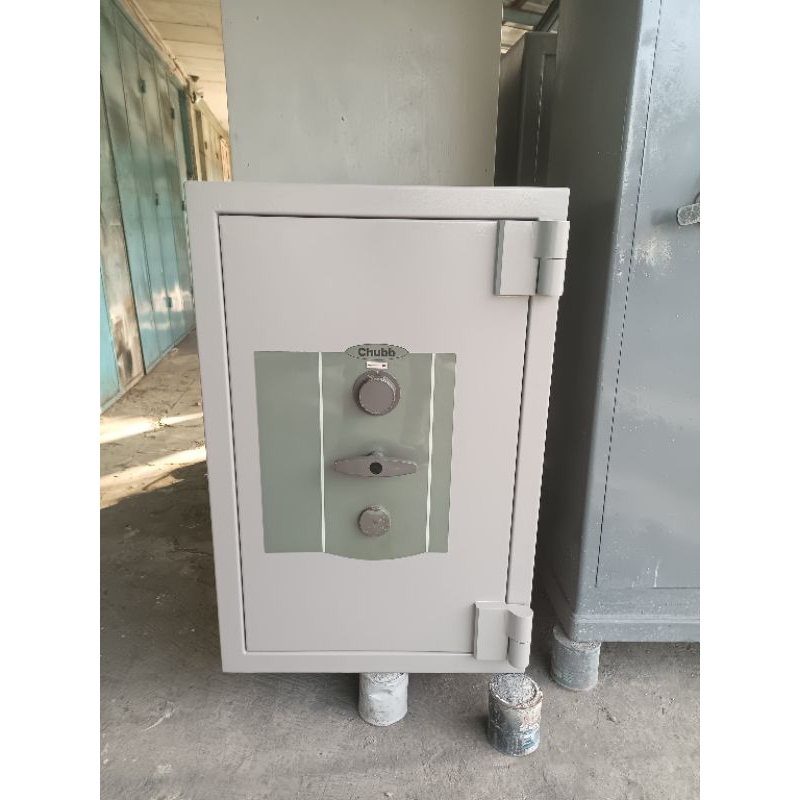 Brankas Merk Chubb Lifs