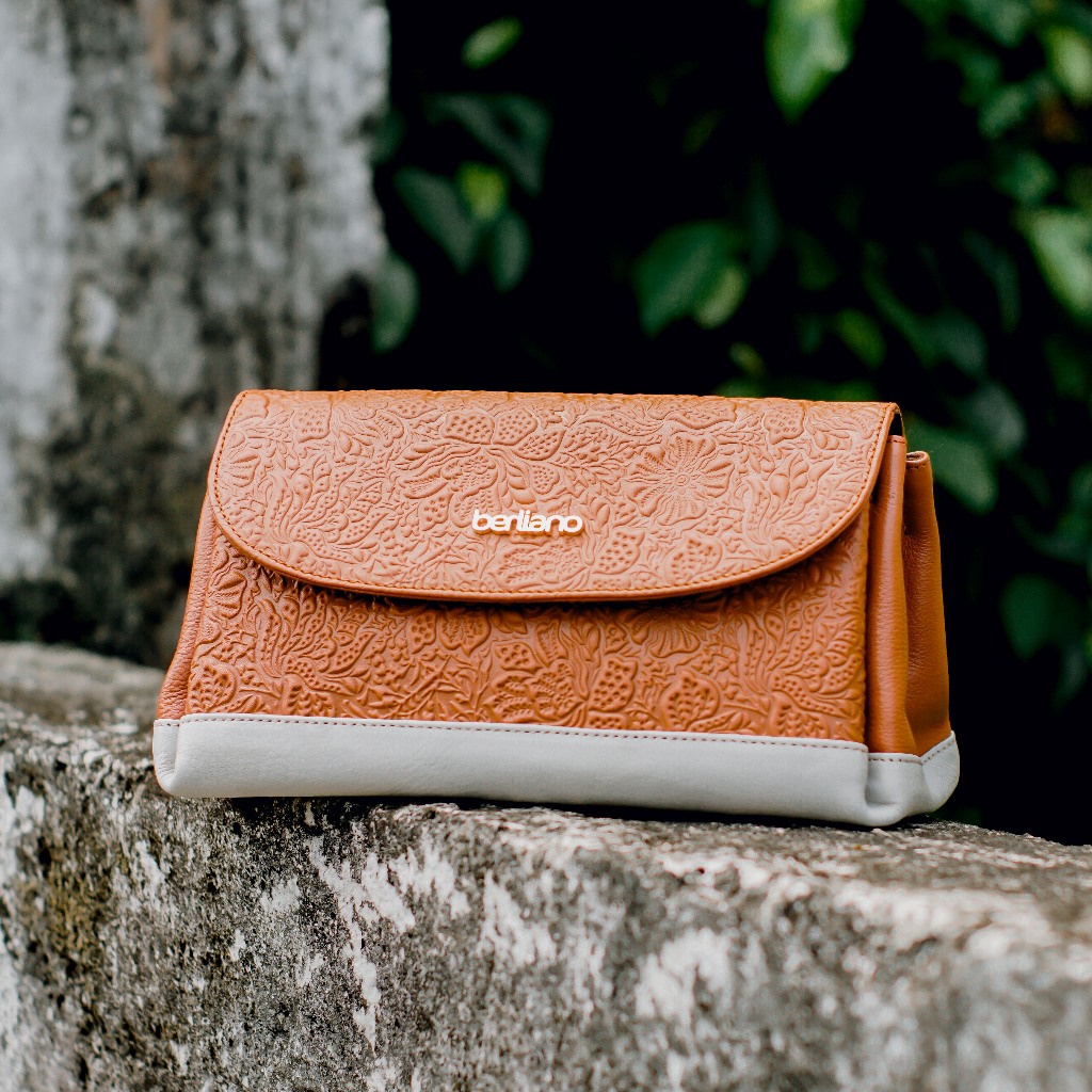 Caryn Bag | GOLD SHINY | Tas Kulit Wanita | Berliano Leather