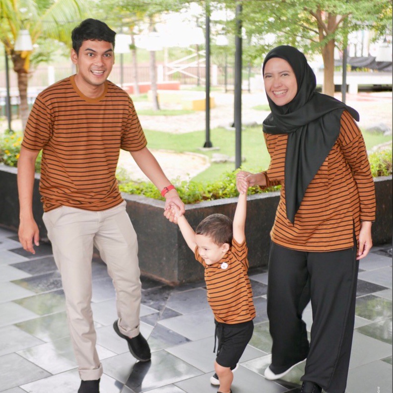 KODE H36P Family stripe series  baju couple keluarga  kaos couple  kaos busui