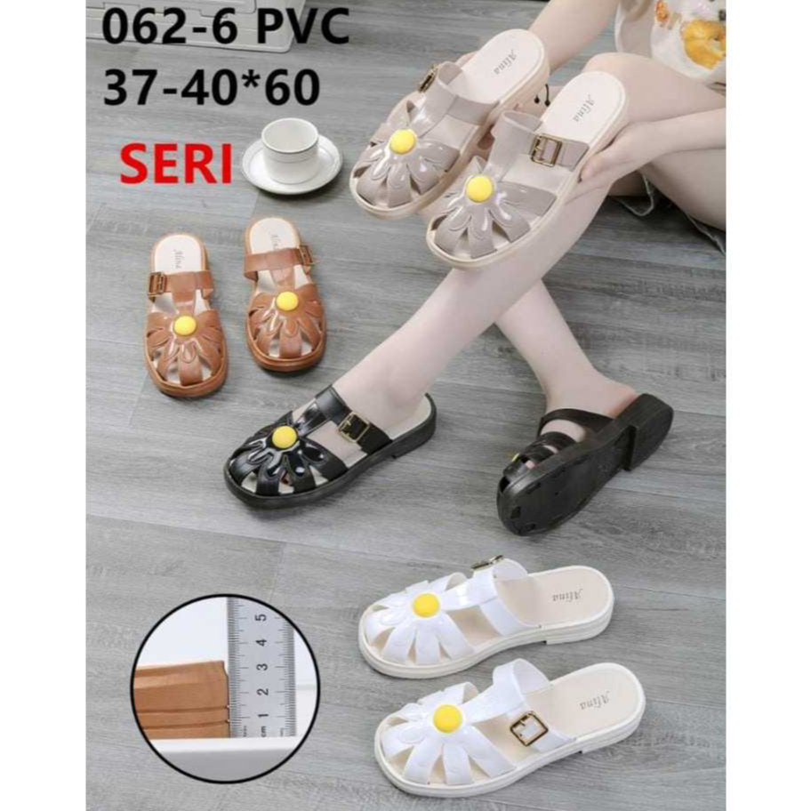 Sandal hiasan bunga dari ALINA>>>sandal flat slip-on model mewah 062-6///hiasan gesper slobong