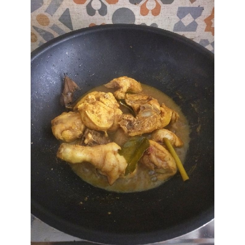 

Ayam Ungkep Bumbu Kuning 300gram