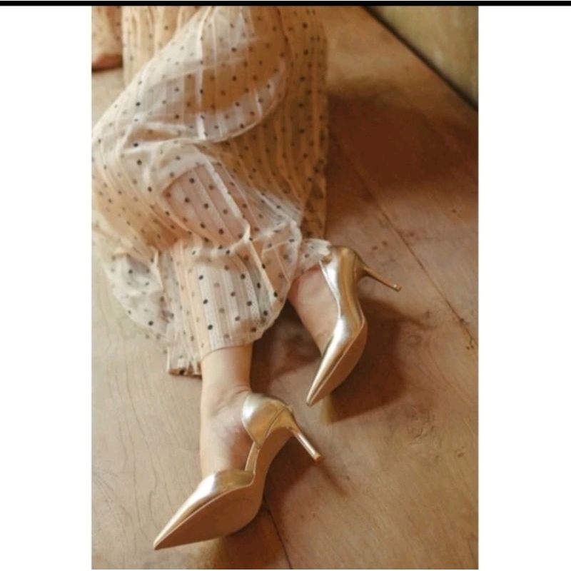 preloved POSU Scarlet heels