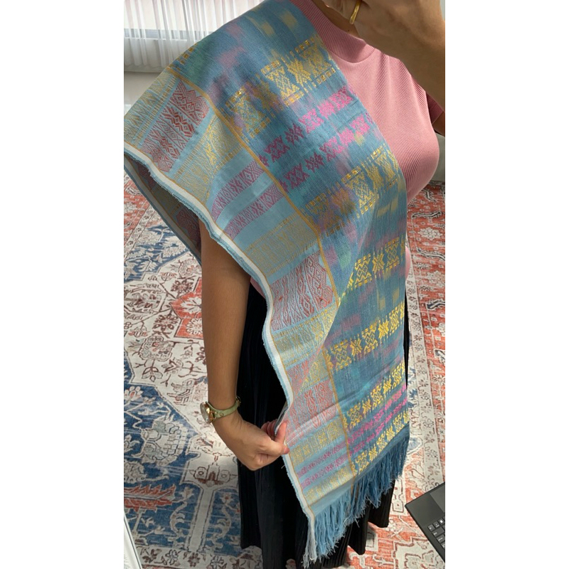 Uis Nipes Semi Sutra