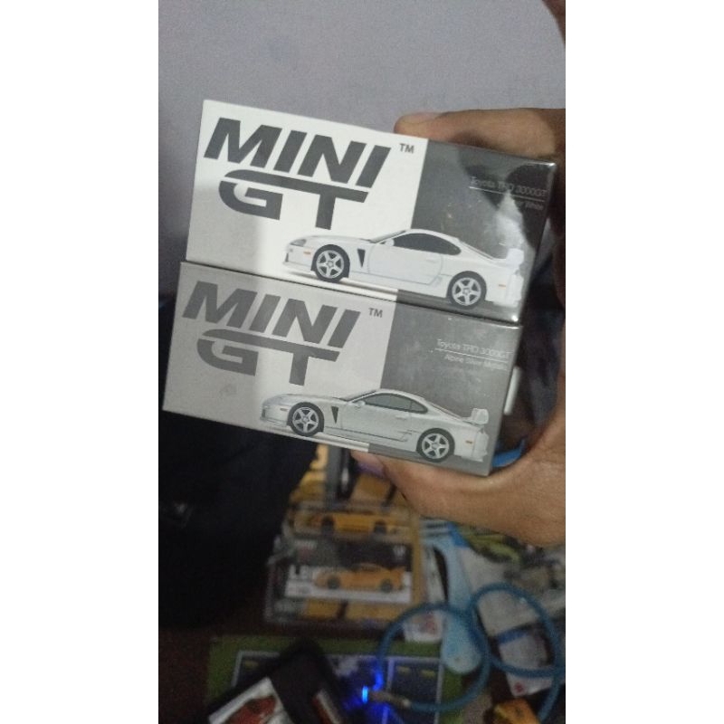 MiniGT TRD Supra Putih