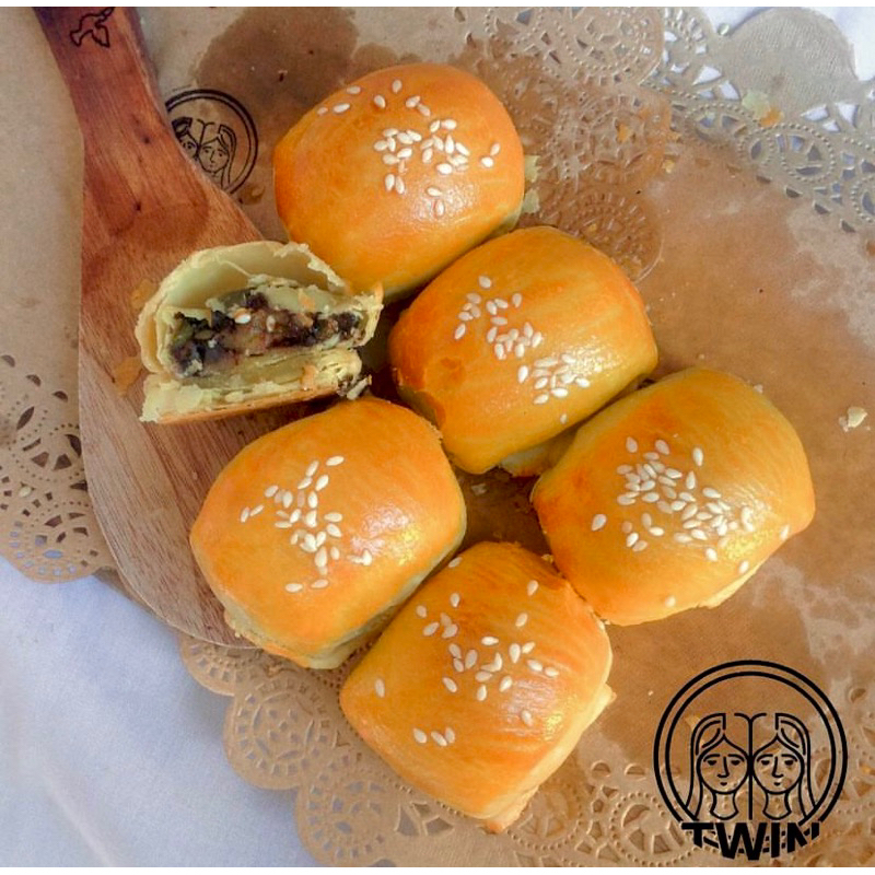 

Bolen Pisang Coklat isi 10pcs