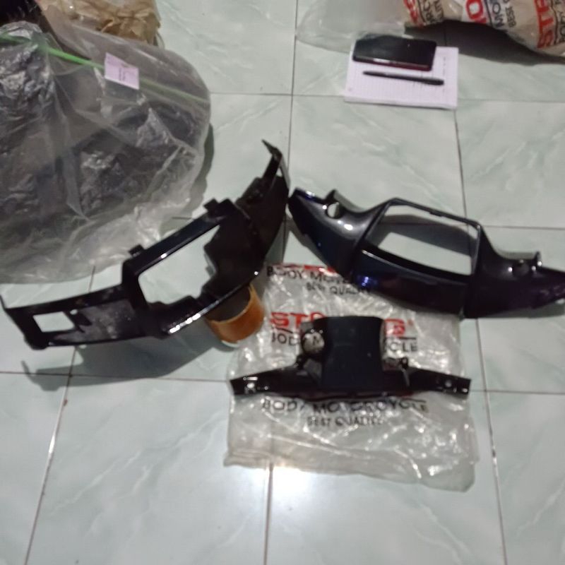 batok atas set astrea c800 hitam strong