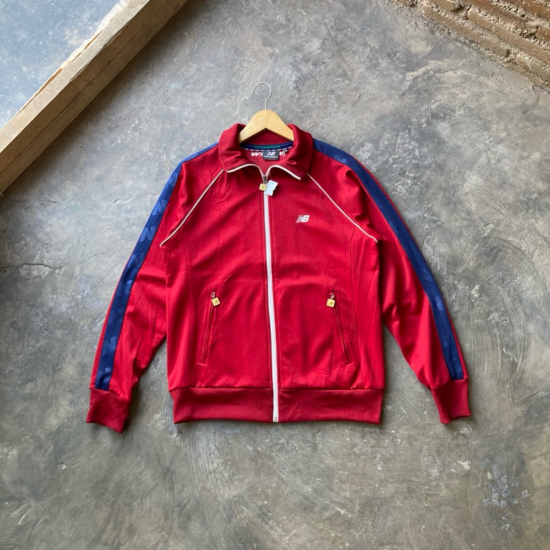 Tracktop New Balance Maroon Second Original