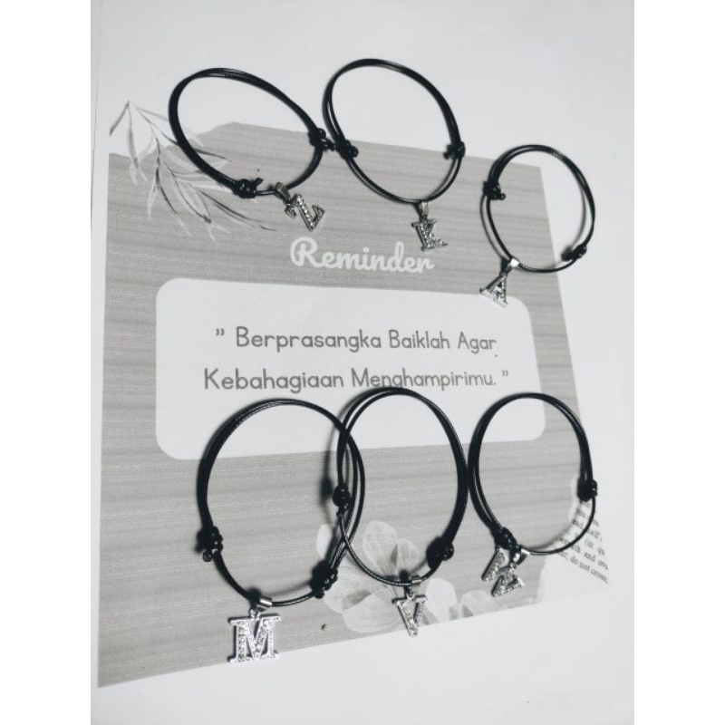 Gelang Inisial Serut tali Korea 1mm (tipis)