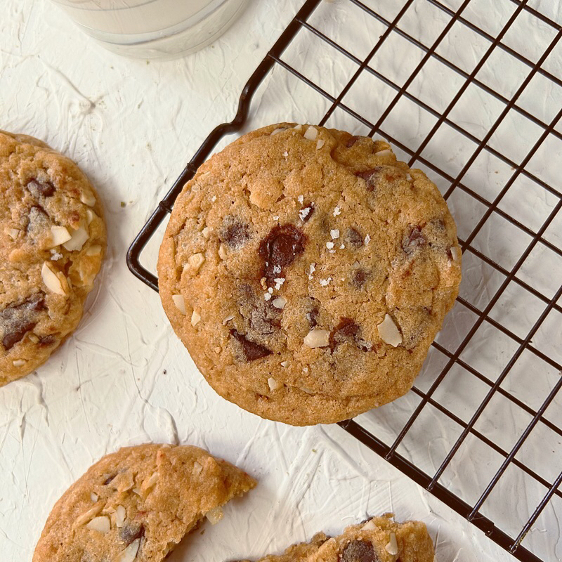 

Classic Cookies - Premium Chocolate Chip Soft Cookies by Havany’s Kitchen