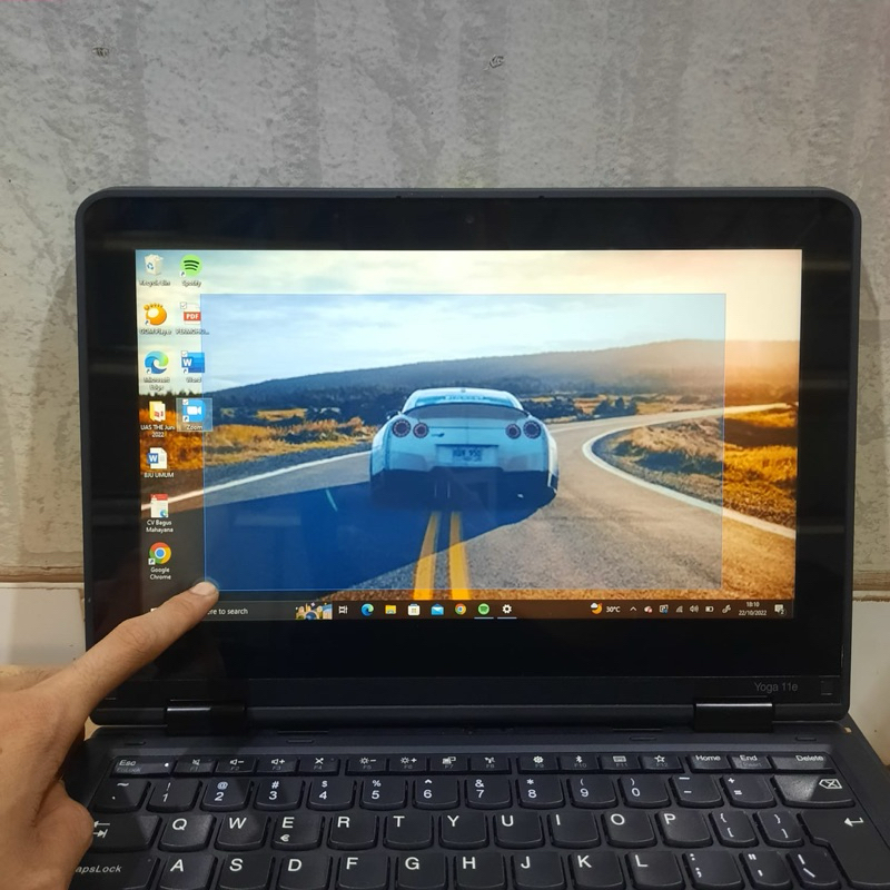 Notebook Lenovo Thinkpad Yoga 11e, (Touchscreen) Tablet, Bisa Jadi Tablet, Layar Flip, Celeron-N3150