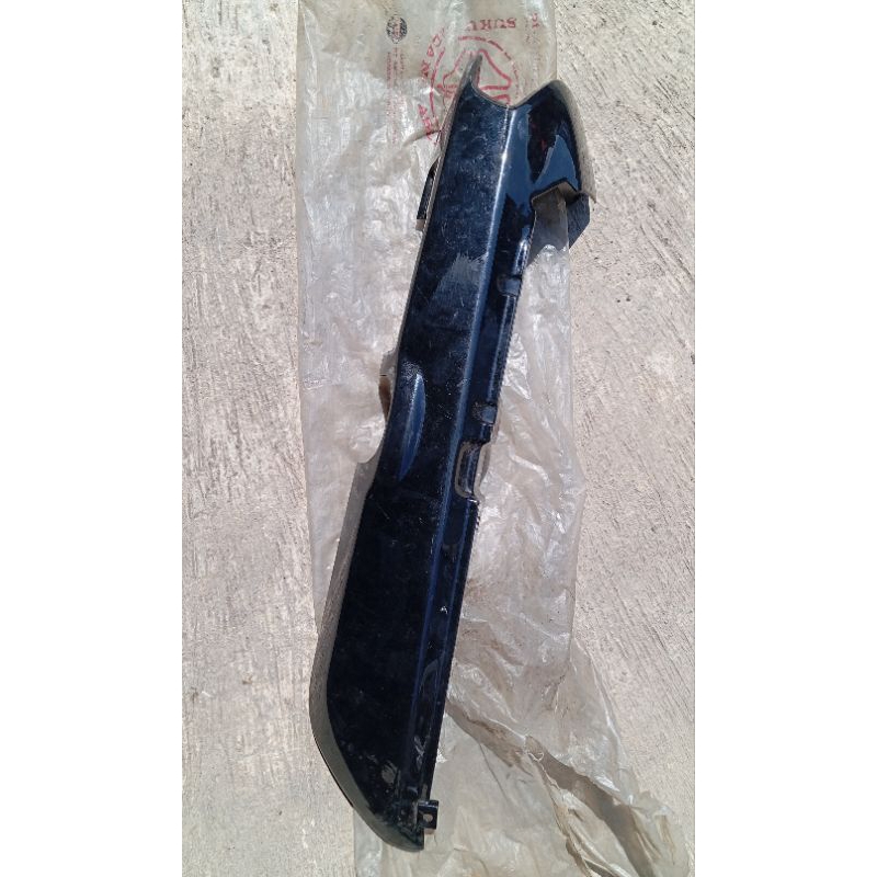 cover kofer body Honda Astrea grand bulus th91/93 hanya kanan original baru