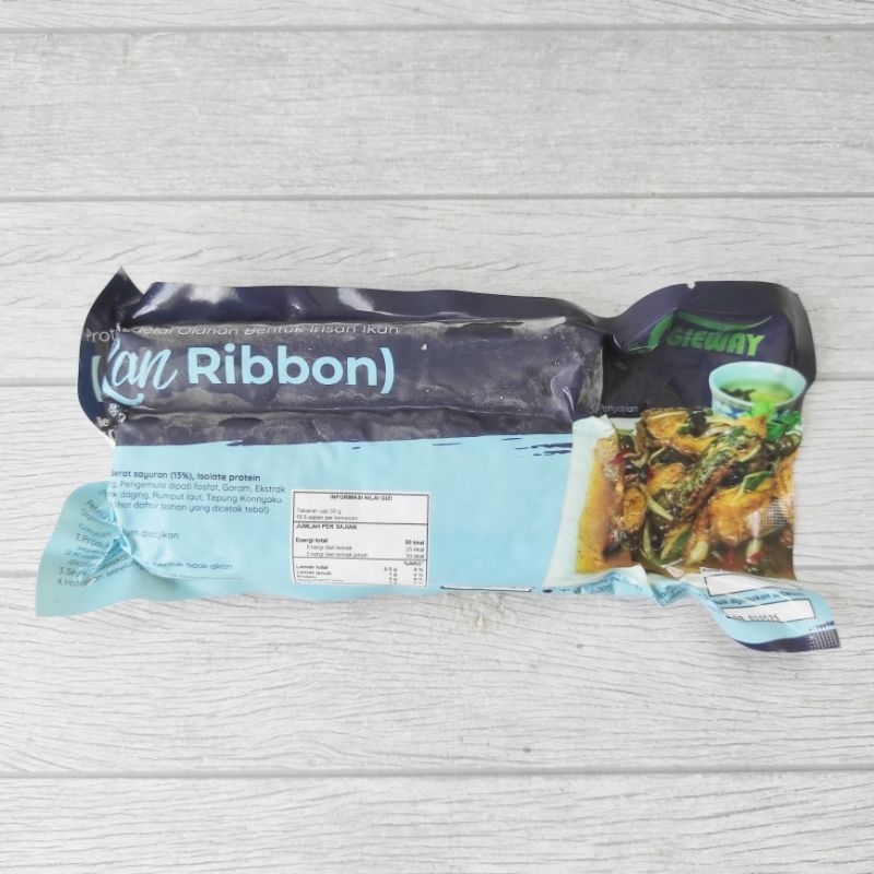 

Veggieway Ribbon Fish 2 Roll Vegetarian Beku Vegan Vegetarian