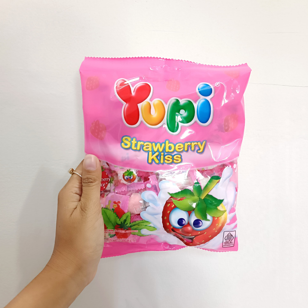 

YUPI STRAWBERRY KISS/ YUPI BEAR 110GR