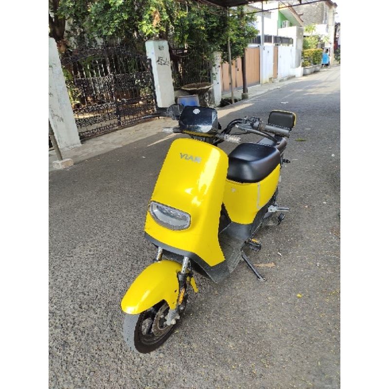 Sepeda Listrik VIAR C2 Warna Kuning dan Biru / Selis Viar / Sepeda Listrik nyaman