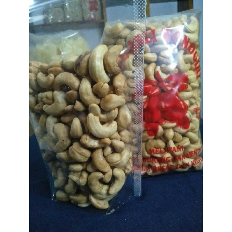 

Mete Utuh Campur Original Bawang Asin 250g