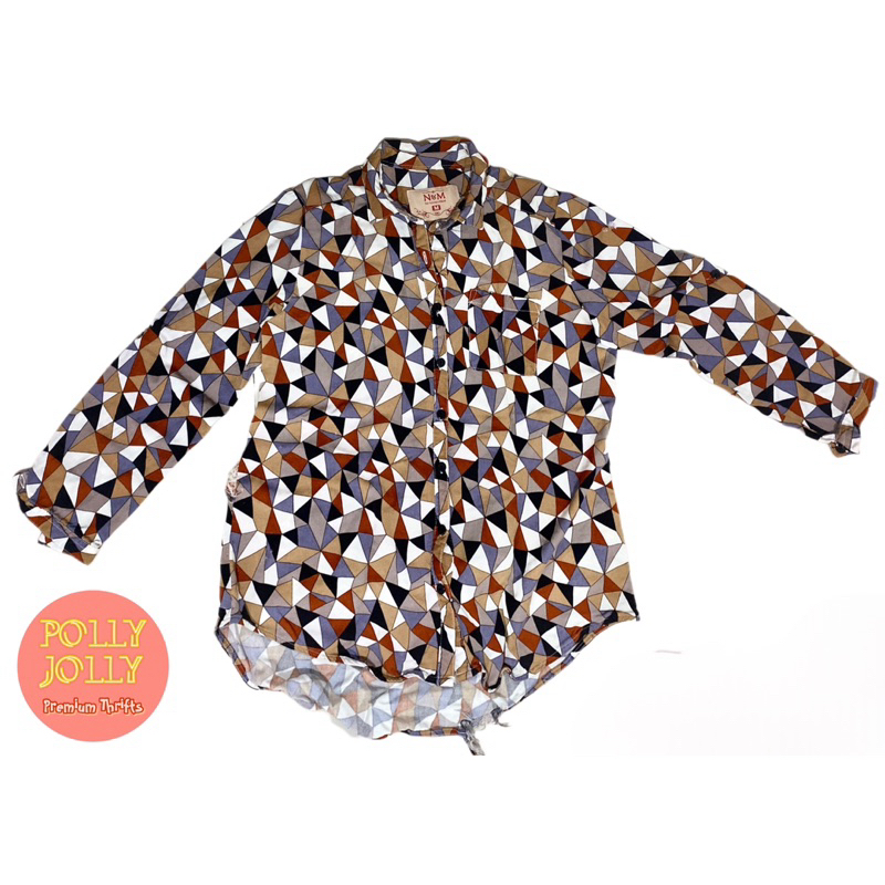 NOVEL.MICE - Kemeja Lengan 3/4 Crop Motif Segitiga 2x Pemakaian (Preloved)