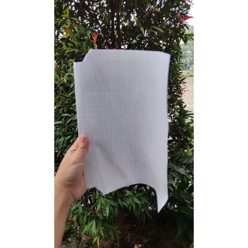 

sampul buku anti air 35 cm x 24 cm (harga 1 pcs)