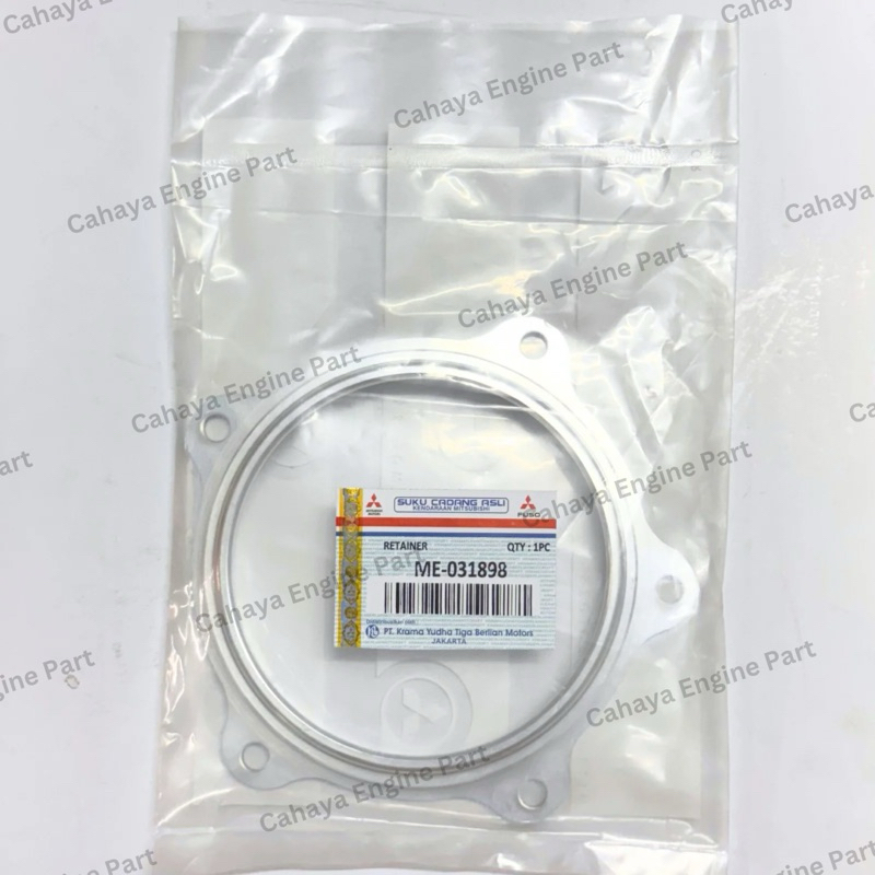 RETAINER OLI SEAL KRUK AS/CRANKSHAFT MITSUBISHI 6D14-6D15 (ME-031898)