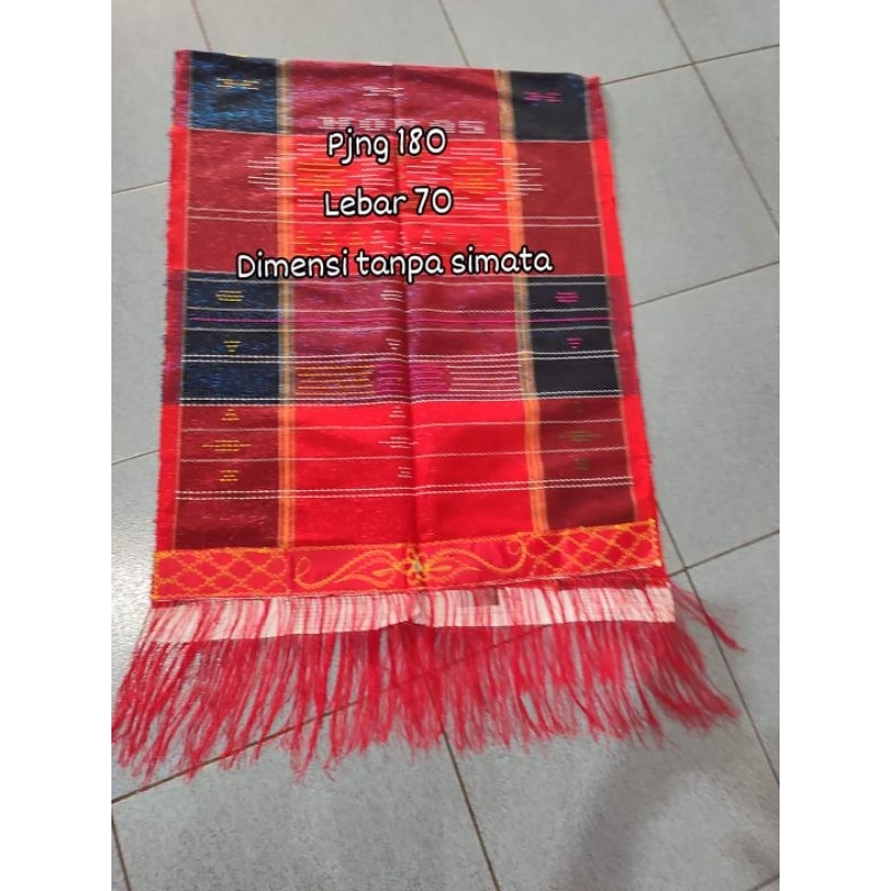 Sadum tanpa simata,ulos holong dimensi panjang kira2 180 x 70 cm, rambu padat