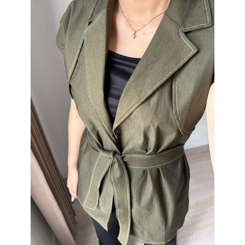 BYTA- Kira Outer/Blazer Atasan Kerja Wanita Blouse Wanita Hitam Vest Denim Baju Denim Wanita Denim S