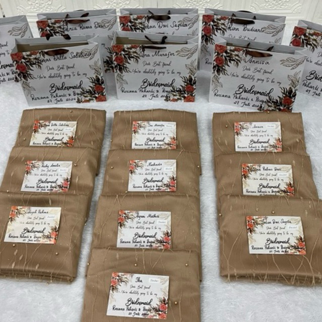 

Paket PAPERBAG SERAGAM BRIDESMAID SERAGAM KELUARGA LAMARAN SERAGAM SIRAMAN