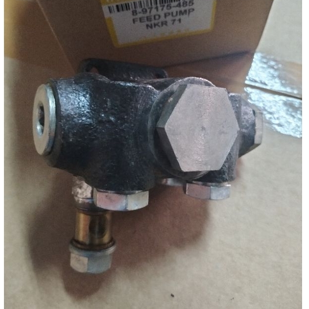 pompa solar / feed pump assy isuzu nkr71 euro 2